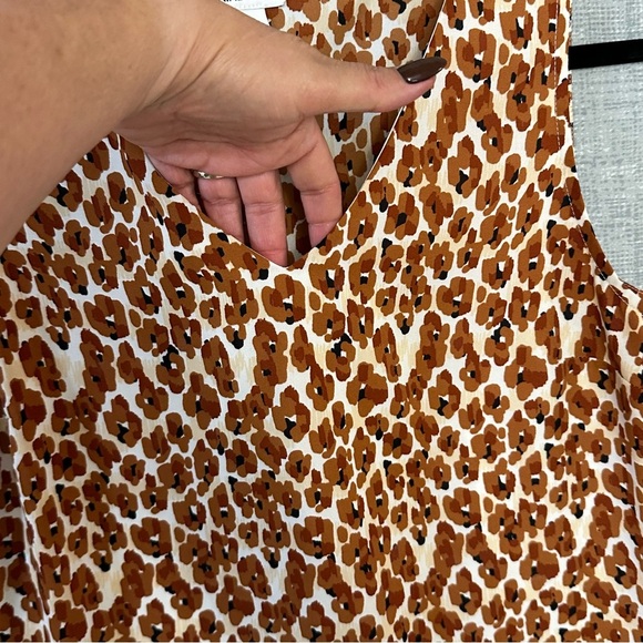 Nine West tank top v neck size 10 brown flower pattern - Picture 2 of 8